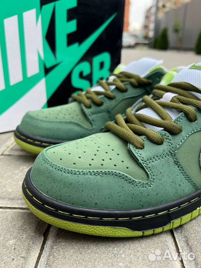 Кроссовки nike sb dunk low green lobster