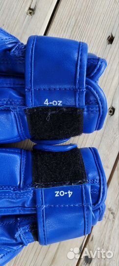 Боксерские перчатки детские 4 oz Demix