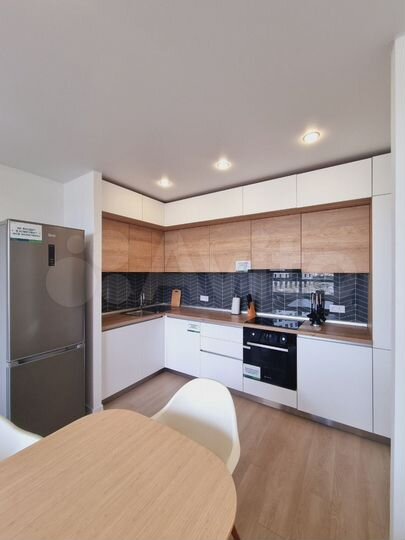 3-к. квартира, 82,7 м², 3/18 эт.