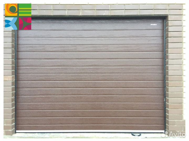 Секционные ворота для гаража alutech