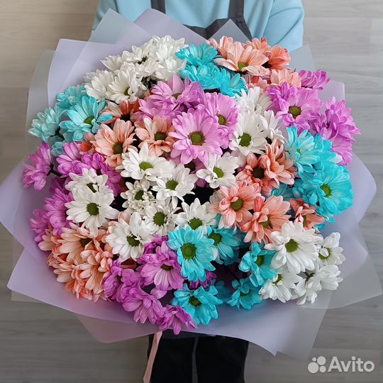 Букет из кустовых хризантем ромашек доставка