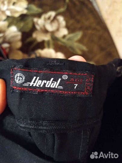 Школьный костюм для 1классника + рюкзак в подарок