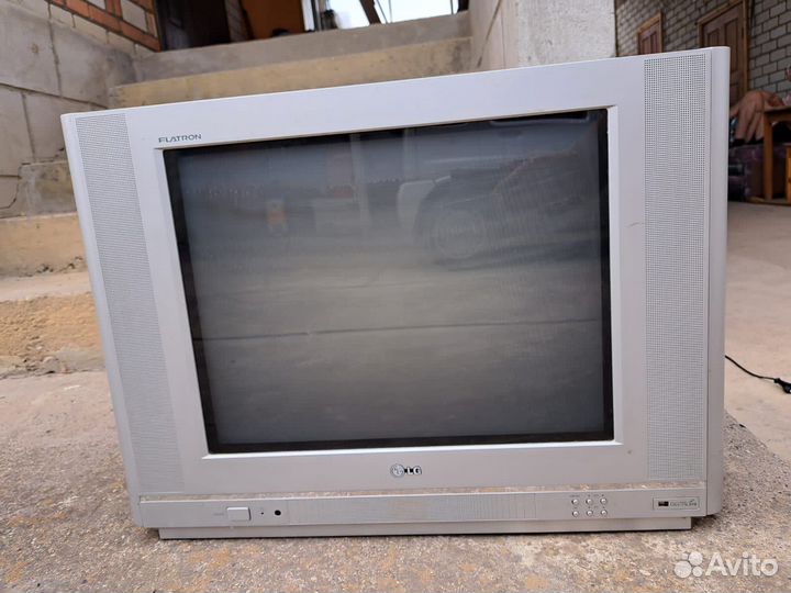 Телевизор LG Flatron RT-21FB20RQ