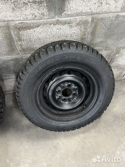 Зимняя резина R13 4:98 на дисках Ваз