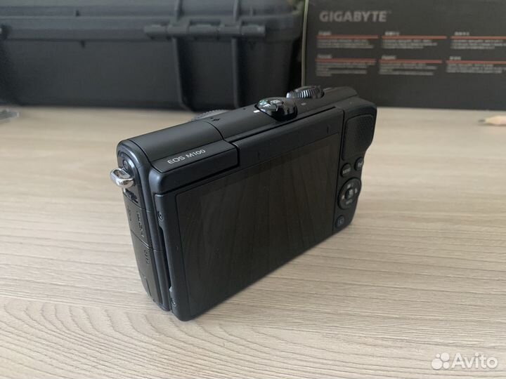 Фотоаппарат Canon EOS M100 kit