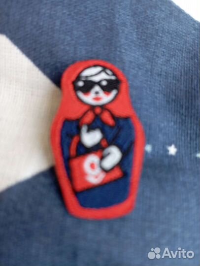 Тканивая наклейка