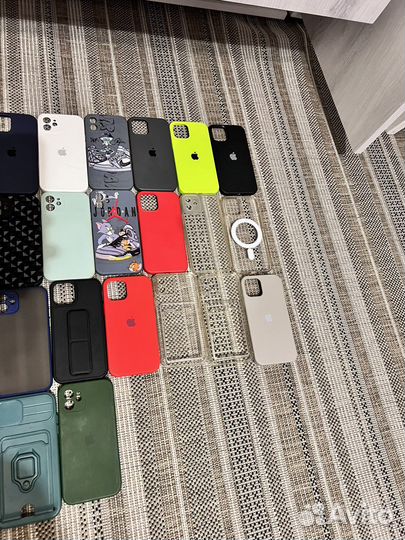 Чехол на iPhone 12