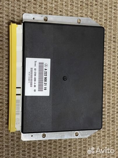 Блок управления пневмоподвеской w222