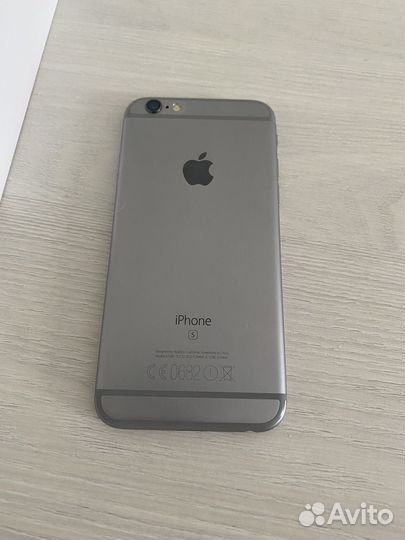 Телефон iPhone 6s
