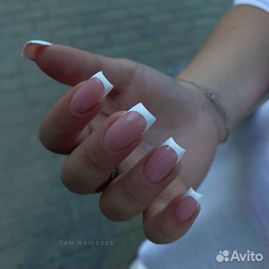 Маникюр на дому Славянка