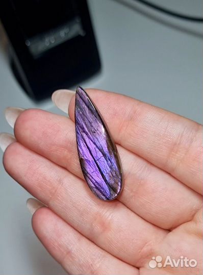 Лабрадорит кабошон