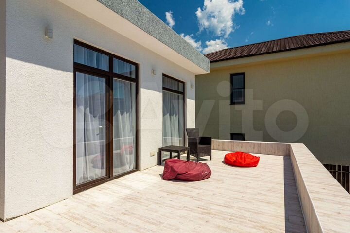 Дом 160 м² на участке 3,2 сот.