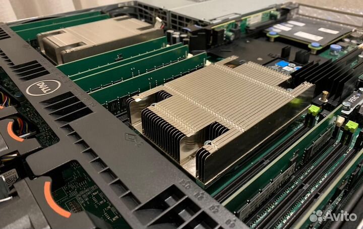 Сервер Dell R630 8SFF 2x E5-2650v4 32GB