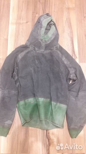 Прорезиненная куртка от кзм