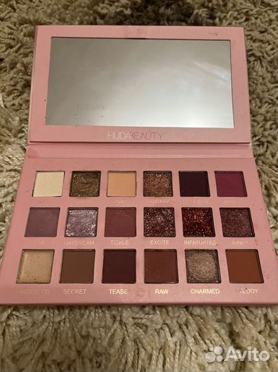 Тени для век