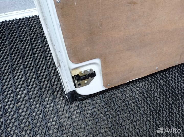 Дверь задняя левая Volkswagen Crafter