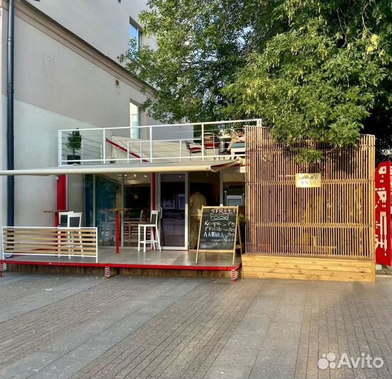Действующее кафе на Московской