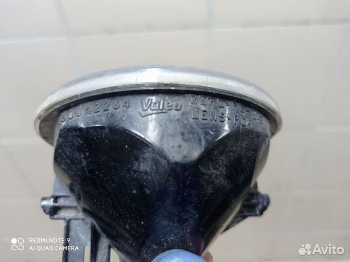 Фара противотуманная правая Renault Logan