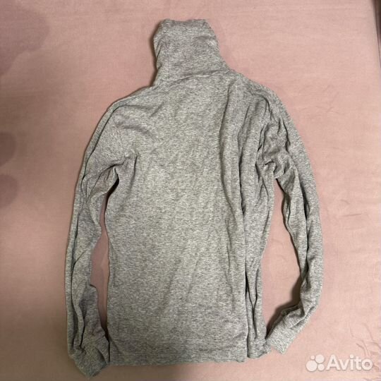 Водолазка мужская uniqlo XS