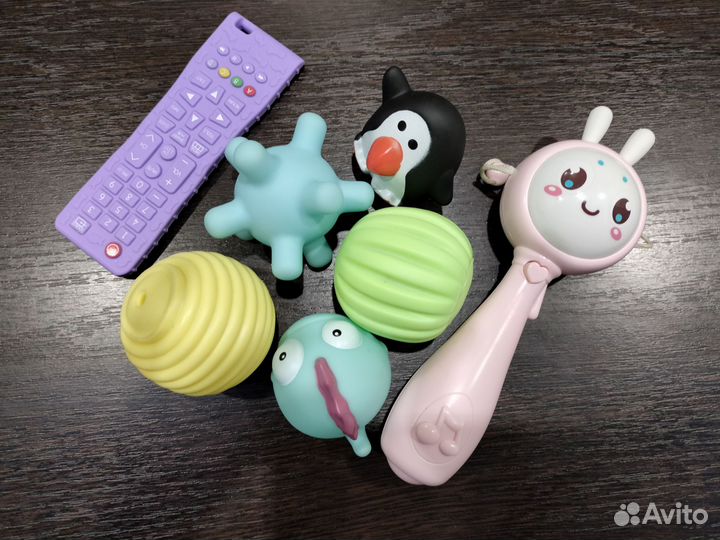Развивающие игрушки много цена за все