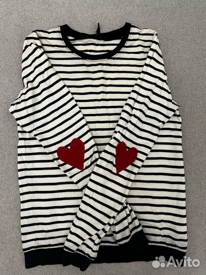 Джемпер с сердечками