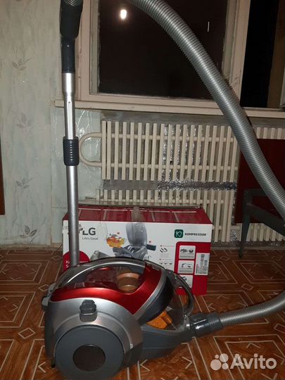 Пылесос LG kompressor