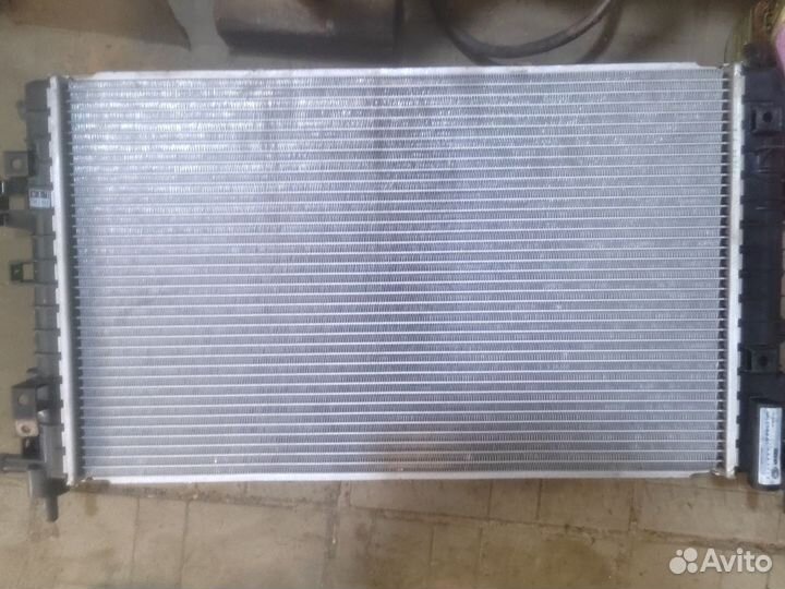 Радиатор opel z18xe z16xe