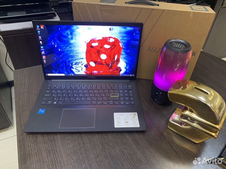 VivoBook 15 oled K513EA i5-11Gen/512GB/экран чудо