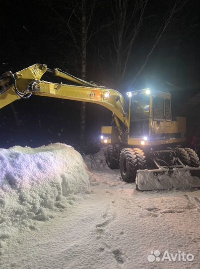 Услуги полноповоротного экскаватора