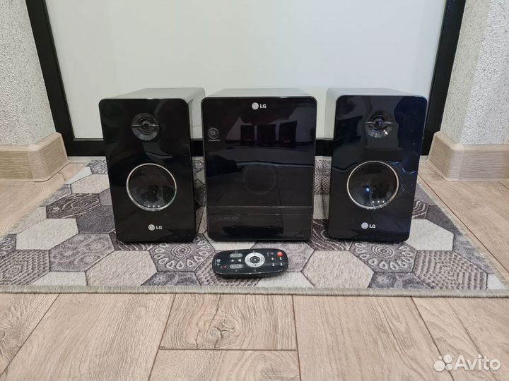 Музыкальный центр lg