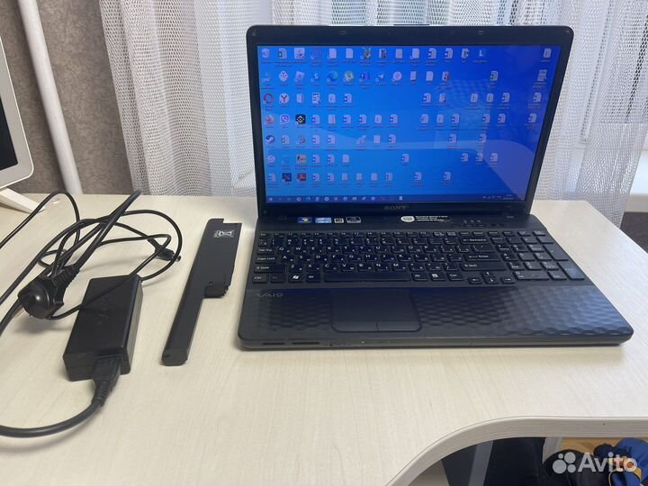 Ноутбук Sony vaio pcg-71812V