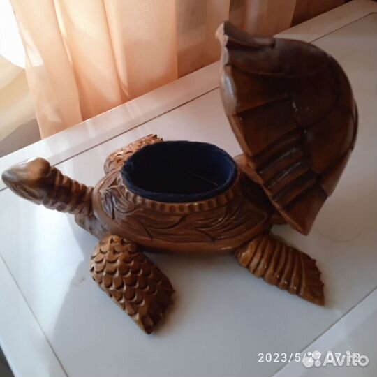 Черепаха - шкатулка из дерева