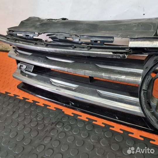 Решетка радиатора Volkswagen Tiguan 2 2017