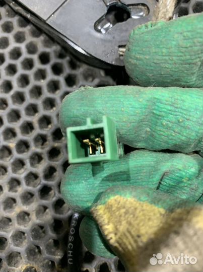 Пиропатрон Опель Омега Б Opel Omega B