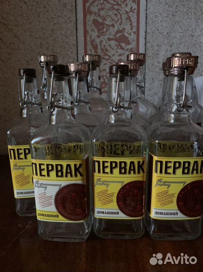 Стеклянная емкость