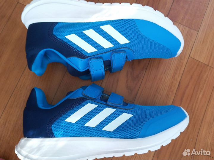 Кроссовки Adidas Tensaur