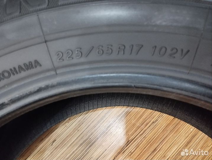 Yokohama Geolandar G98 225/65 R17 102V