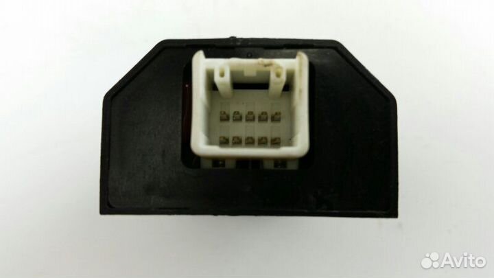 Блок управления задний правый Lexus Ls430 UCF30