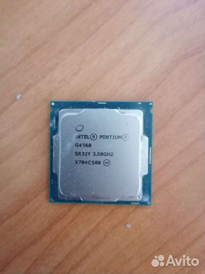 Процессор Intel Pentium G4560