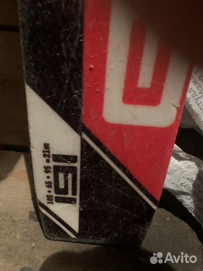 Горные лыжи atomic