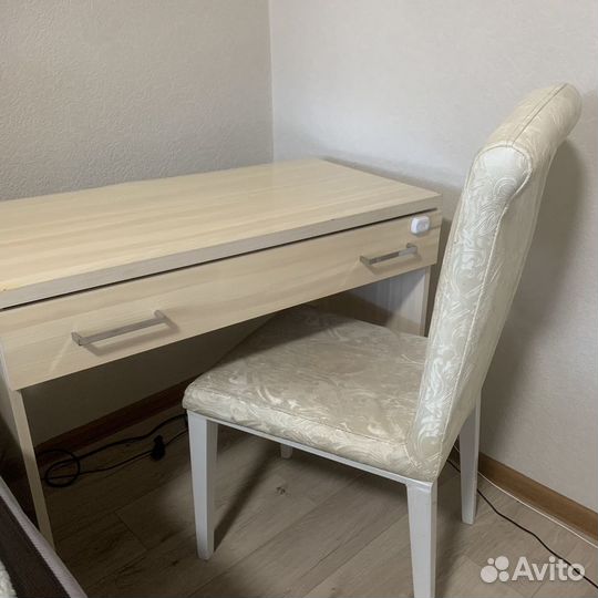 Туалетный столик Шатура