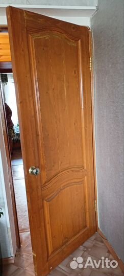 Двери деревянные б/у в гостиную