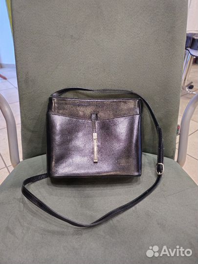Сумка женская натуральная кожа бу через плечо