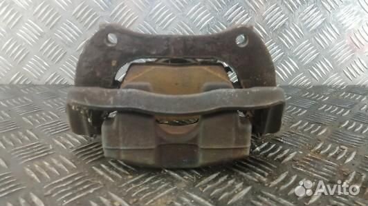 Суппорт тормозной передний правый opel mokka (7AG18N701)