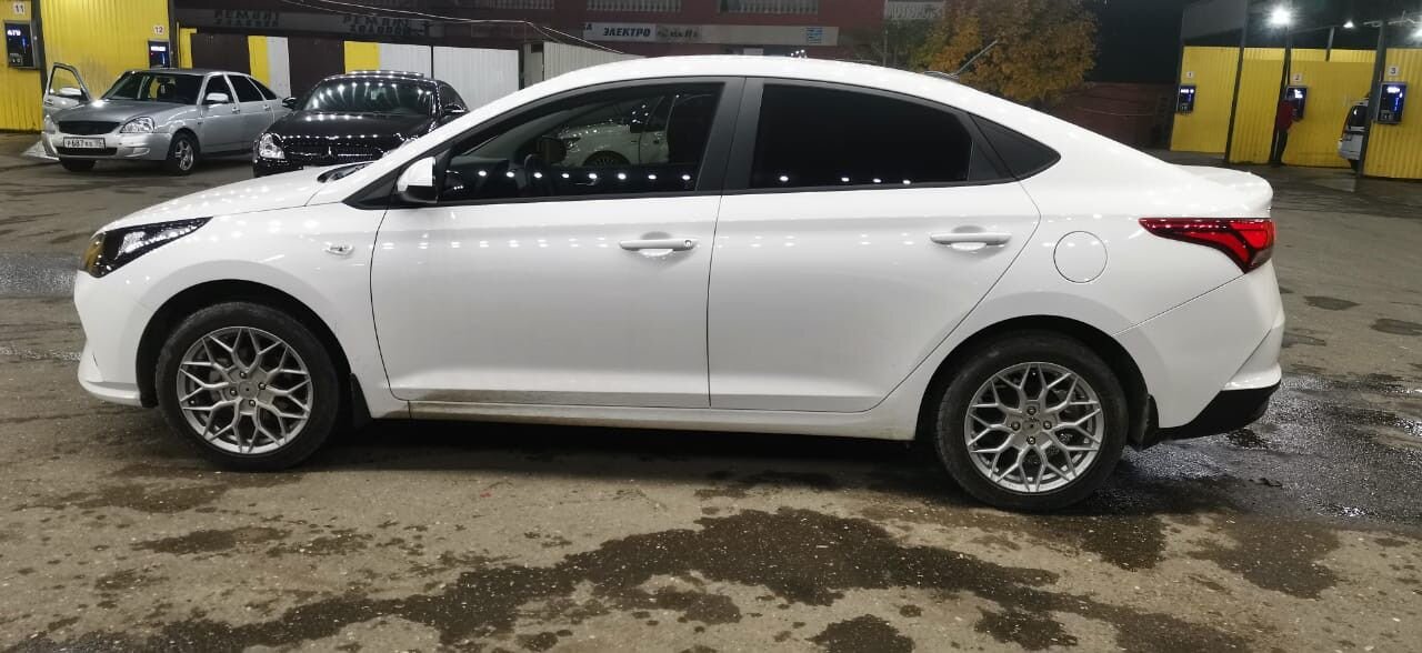 Hyundai Solaris: фото владельца
