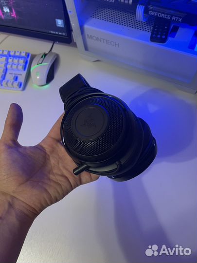 Игровые наушники Razer Kraken