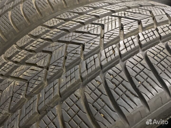 Pirelli Scorpion Winter 275/40 R22 108V