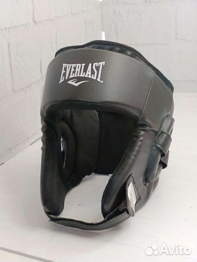 Боксерский шлем