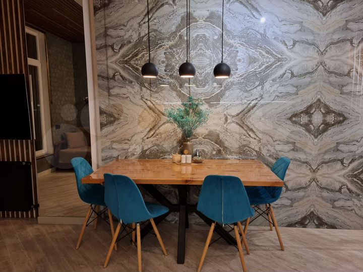 2-к. квартира, 89 м², 17/17 эт.