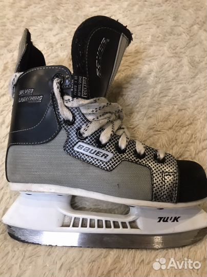 Коньки хоккейные